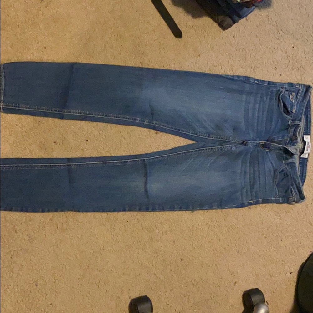 Women’s hollister jeans